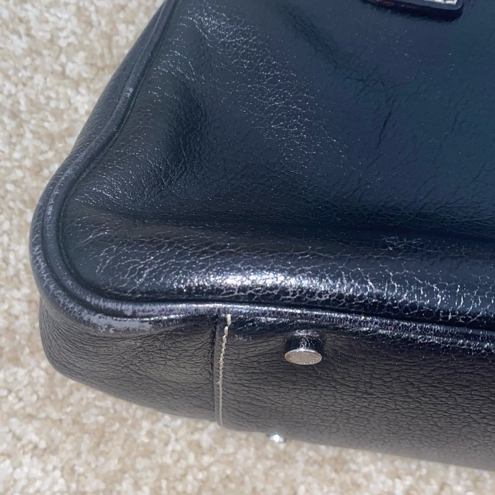 VTG Kate Spade Black Leather Wide Shoulder Silver Hardware Striped Interior Bag - Picture 13 of 13